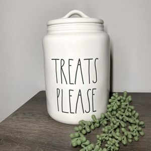 Rae Dunn TREATS PLEASE Canister